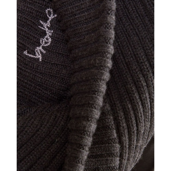 💕 LULULEMON movement neck warmer in heathered black, 100% merino wool knit luxe - Picture 5 of 8